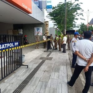 Ijin Keperuntukan Tak Sesuai, Kantor Kas BNI-46 Disegel