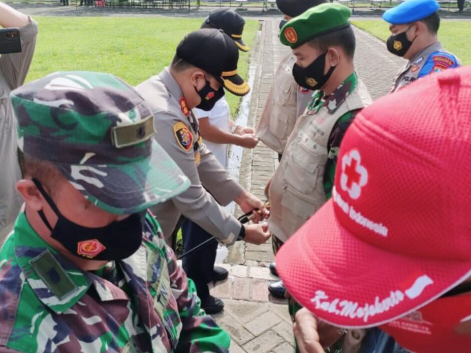 Satgas Donor Plasma Konvalesen Polres Mojokerto Gencar Lakukan Sosialisasi