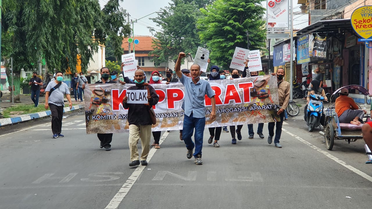 Gabungan Jurnalis Dan LSM Pasuruan, Gelar Aksi Solidaritas Untuk Nurhadi