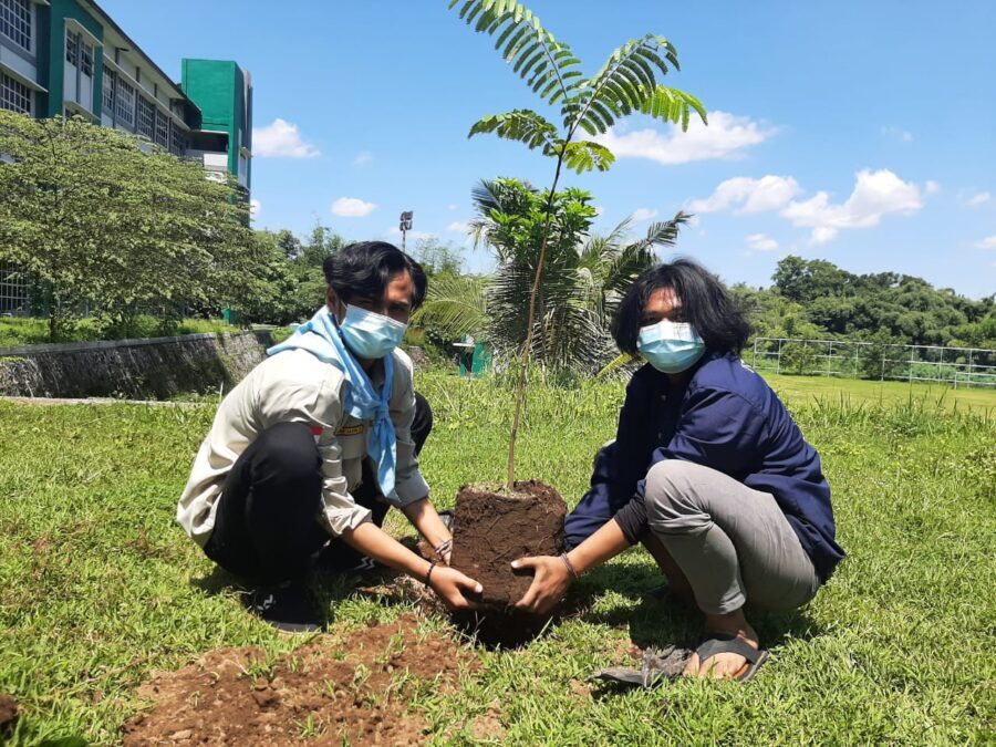 Hari Bumi Sedunia, Tanam 1000 Pohon Dan Donor Darah Massal