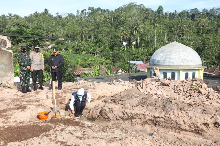 Pembangunan Rumah Korban Gempa di Jogomulyan Malang Dimulai