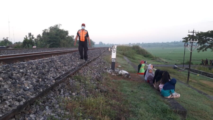 Bermain di Jalur KA, Terancam Kurungan Tiga Bulan Penjara