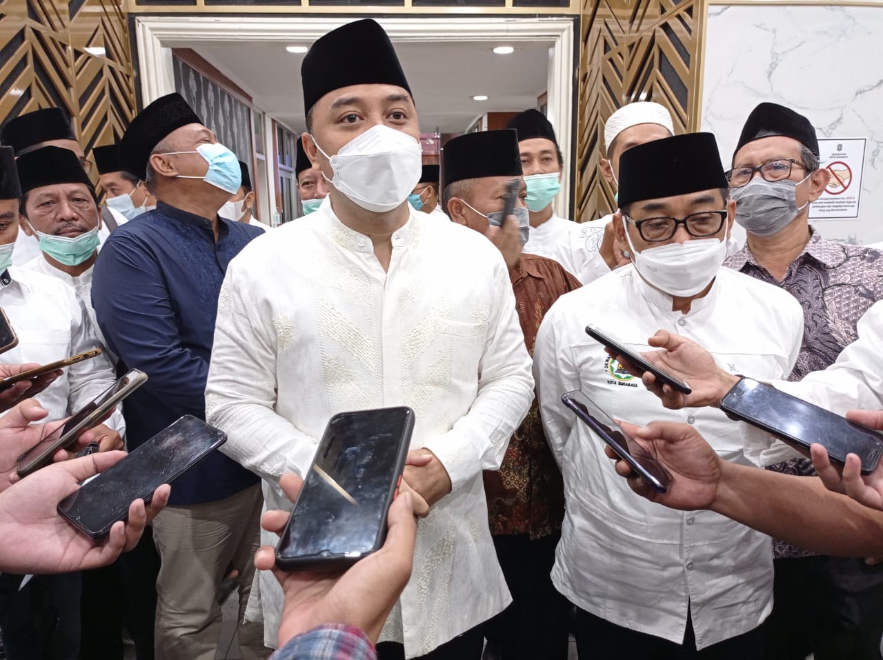 Eri Persilakan Tarawih di Masjid, Asal Terapkan Protokol Kesehatan