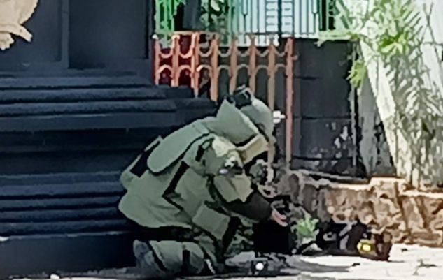 Polisi Distrakter Tas Misterius di DPRD Kota Kediri