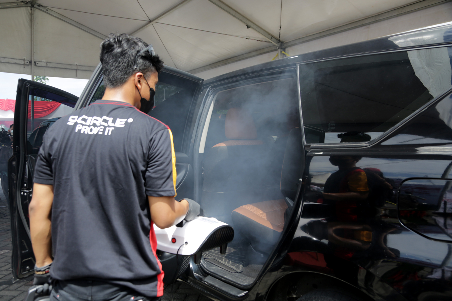 Buruan! Ada Fogging Mobil Gratis Khusus untuk Warga Surabaya