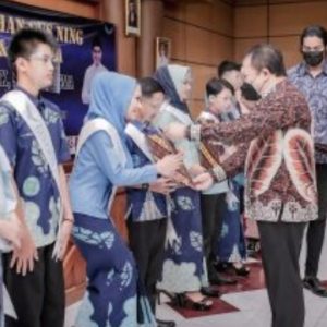 Bupati Jember Kukuhkan Gus Ning Cilik dan Remaja