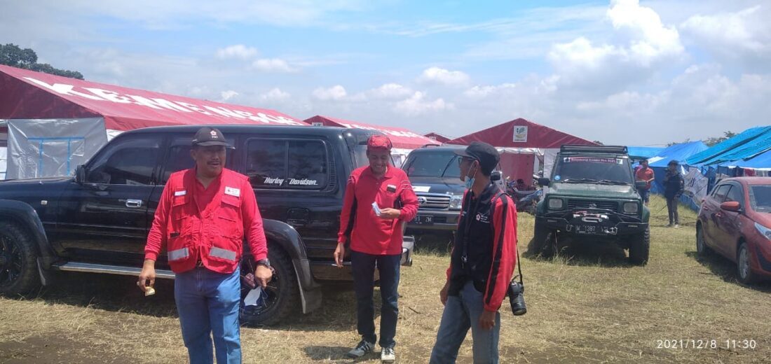 12 Relawan PMI Jember  Menyusul Naik Gunung Semeru