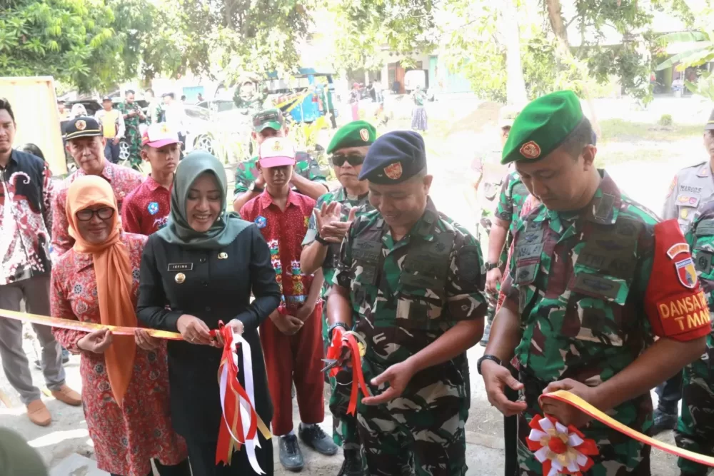 Bupati Ikfina Apresiasi Program TNI Membangun Desa ke-116 di Desa Randuharjo