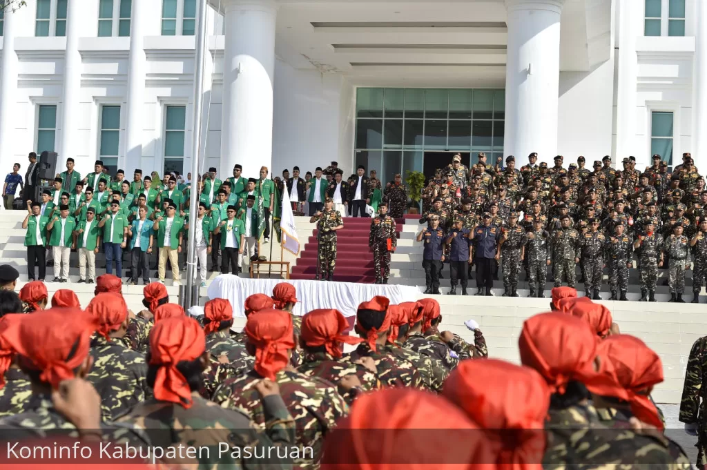 Gelar Apel Kebangsaan di Pasuruan, Gus Irsyad Bangga Banser Berkhidmah Pada NU Dengan Ikhlas