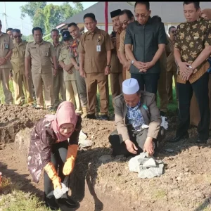 Ning Ita Awali Peletakan Batu Pertama Pembangunan Wisata TBM Kota Mojokerto