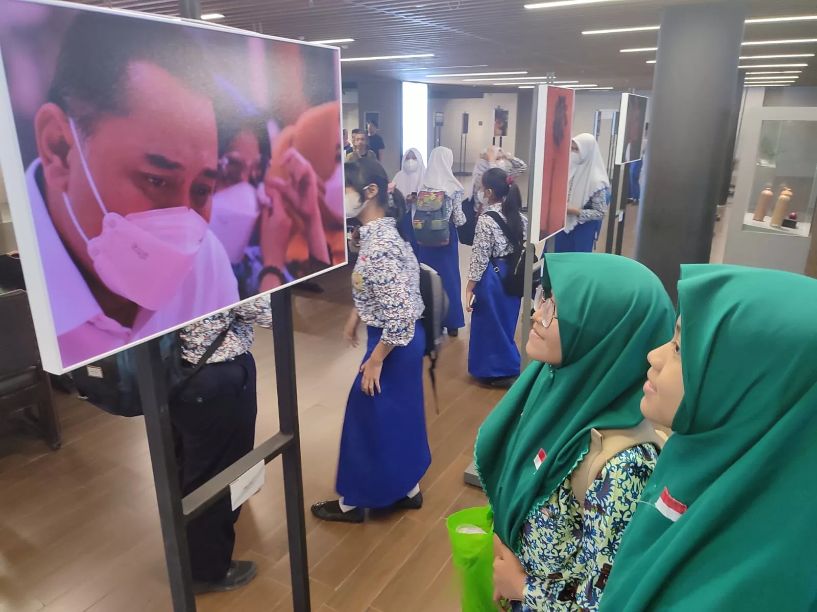 30 Foto Jepretan Anak Disabilitas Dipamerkan di Basement Alun-Alun Surabaya