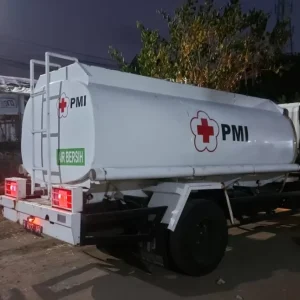 Hadapi Kekeringan Ekstrim, PMI Jember Support BPBD Siagakan Tangki Air