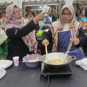 Festival Ote-ote & Angkringan Sambut Kebersamaan Warga dan Ning Ita 5 Th Mengabdi Walikota Mojokerto