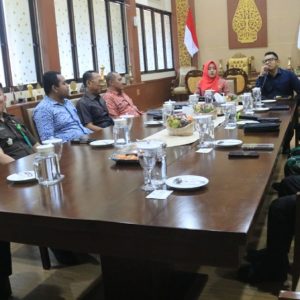 Bupati dan Pj. Walikota Mojokerto Satu Misi Siagakan Fasilitas Titik Kumpul Warga di Malam Tahun Baru