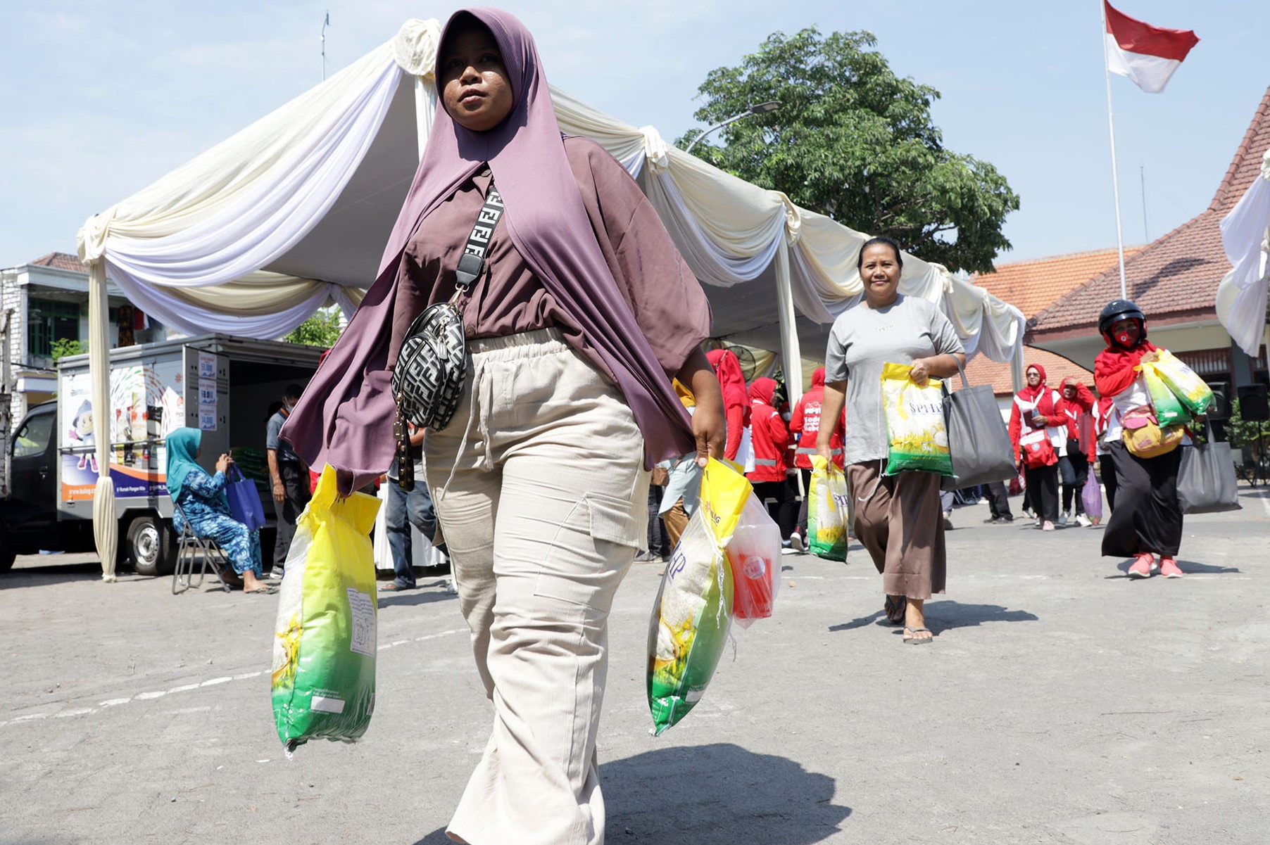 Strategi Surabaya Hambat Laju Inflasi dengan Subsidi Transportasi dan Warung TPID