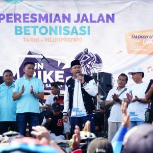 Fun Bike Meriahkan Peresmian Jalan Betonisasi Desa Tarik – Mlipirrowo Sidoarjo