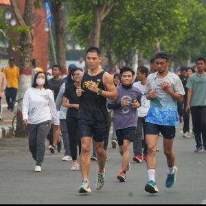 Beri Tempat Aktifitas Warga, PJ. Walikota Ali Kuncuro, Ubah Bunderan Alun-Alun Bebas Kendaraan Bermotor