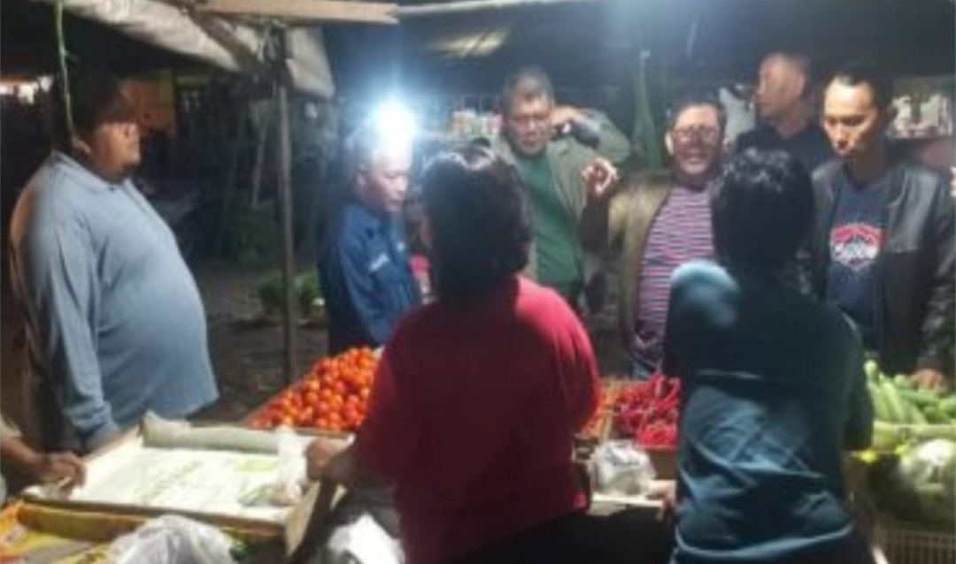 Tembus 80 Ribu/Kg , Disperindag Mojokerto Sidak Harga Cabai di Pasar Raya Mojosari