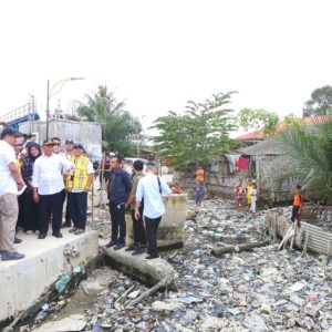 Menko PMK Muhadjir Effendy Tinjau Progres Penataan Kawasan Medan Belawan Bahari