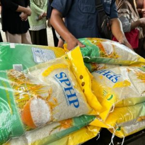 Harga Beras Turun 15.000/kg Mas Pj. Walikota Tetap Menggelar Operasi Pasar Murah