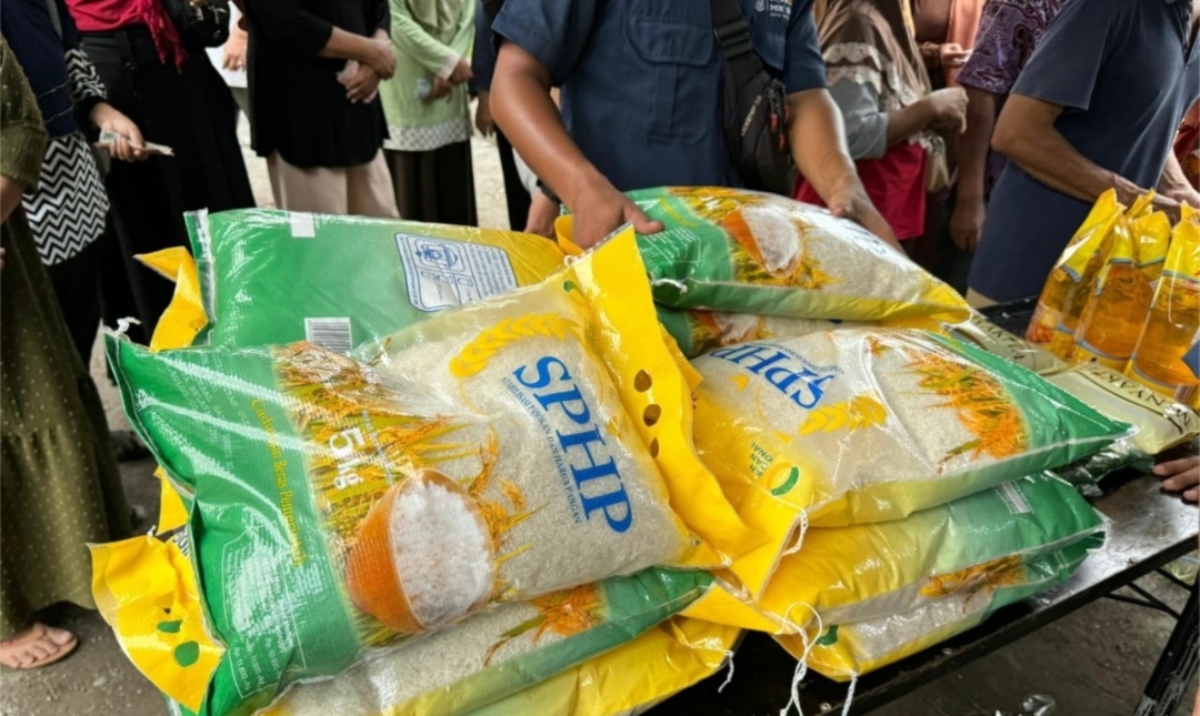 Harga Beras Turun 15.000/kg Mas Pj. Walikota Tetap Menggelar Operasi Pasar Murah