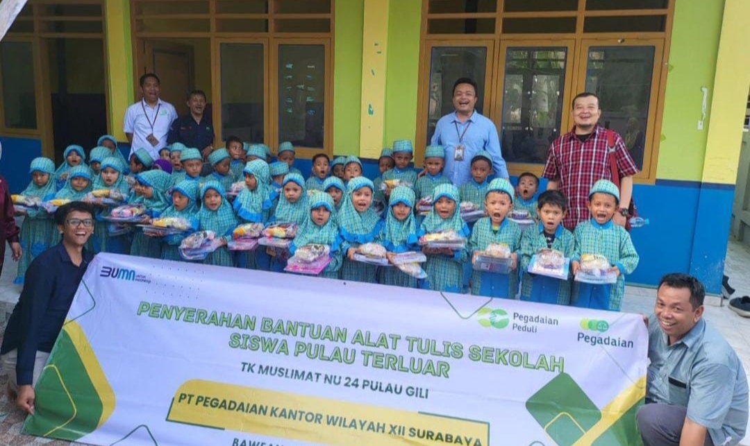 PT Pegadaian Kanwil XII Surabaya Peduli Pendidikan Anak Pulau