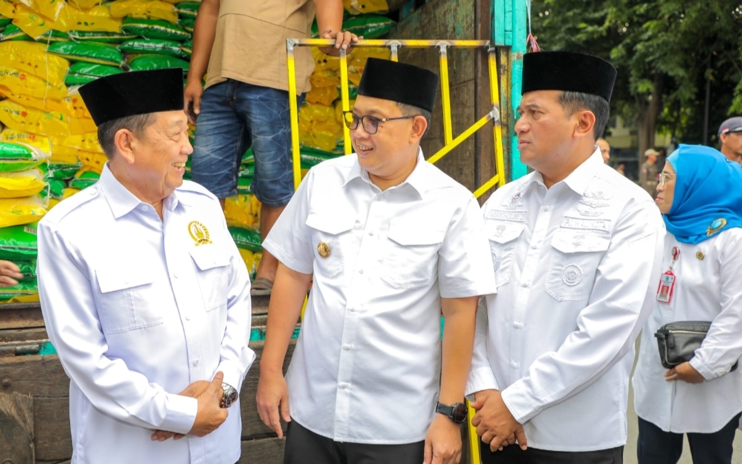 Safari Ramadan Pj. Gubernur ke Probolinggo dari Baksos Hingga Zakat Produktif