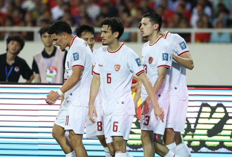 Timnas Indonesia Permalukan Vietnam 3-0 di Kandangnya