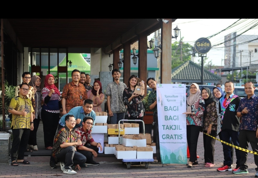 PT Pegadaian Kanwil XII Surabaya, Bagikan Ribuan Ta’jil Ramadhan Gratis Kepada Masyarakat