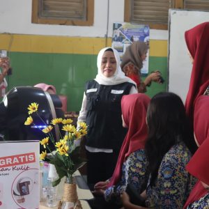 Bupati Ikfina Luncurkan Gemoy Sarana Komunikasi dengan Siswa SMA