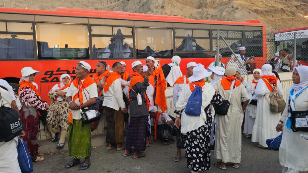 Jemaah Nafar Awal Hari Ini Tinggalkan Mina Sebelum Matahari Terbenam