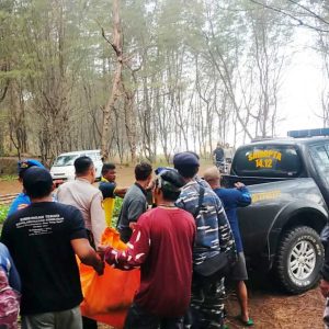 Pemuda Pencari Pakan Ternak Tenggelam di Muara Sungai Pantai Jebring Blitar