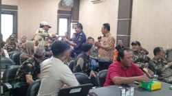 Satpol PP dan Bea Cukai Bersinergi Sosialisasikan Pemberantasan Rokok Ilegal di Kecamatan Tulangan