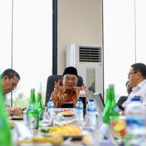 Menko PMK Langsung Ngantor di IKN, Bahas Peningkatan SDM Masyarakat Lokal