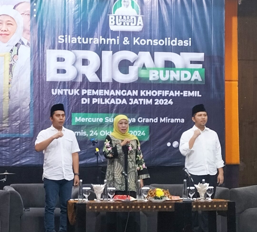 Khofifah Gubernur Terbaik di Indonesia & Terbanyak Raih Penghargaan