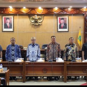 Pimpinan DPRD dan Gelar Rapat Koordinasi Pemberantasan Korupsi Bersama KPK