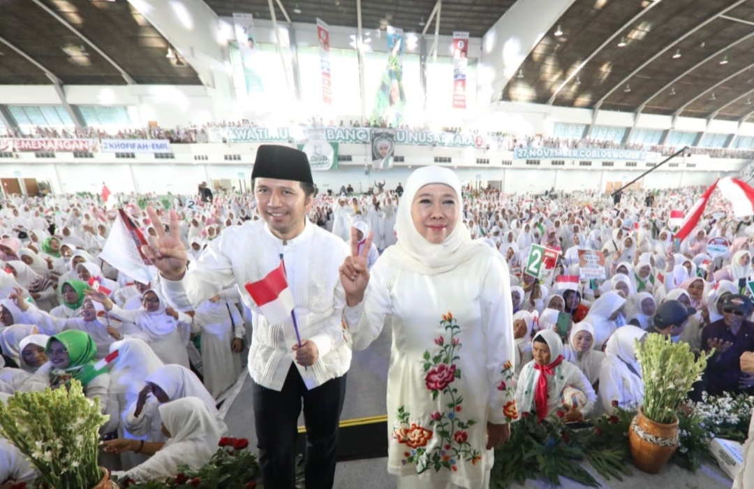 Ribuan Massa Tumpah Di Jatim Expo, Khofifah : Kawal Setiap Suara