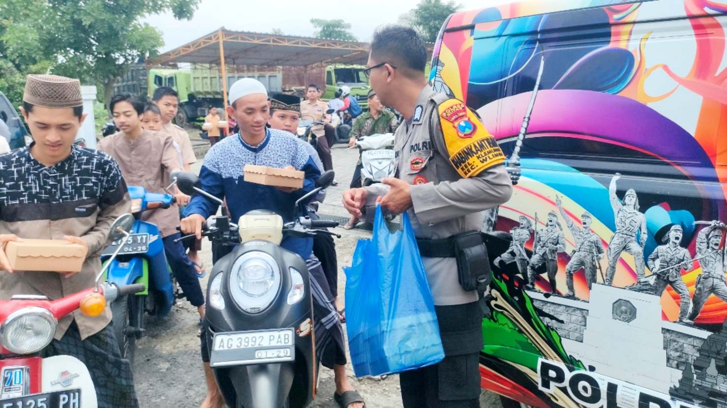 Program Jumat Berkah, Polres Blitar bersama Dinkes Bakti Kesehatan