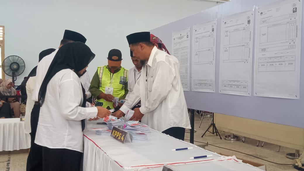 KPU Kabupaten Kediri Latih KPPS dengan Simulasi Pemungutan dan Penghitungan Suara