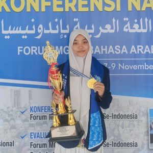 Caecelia Aulia Raih Juara Pertama Olimpiade Bahasa Arab Nasional