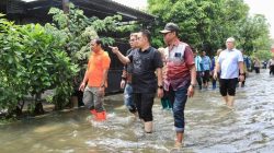 Banjir Sawotratap dan Pepelegi Karena Tumpukan Sampah dan Bangunan Liar