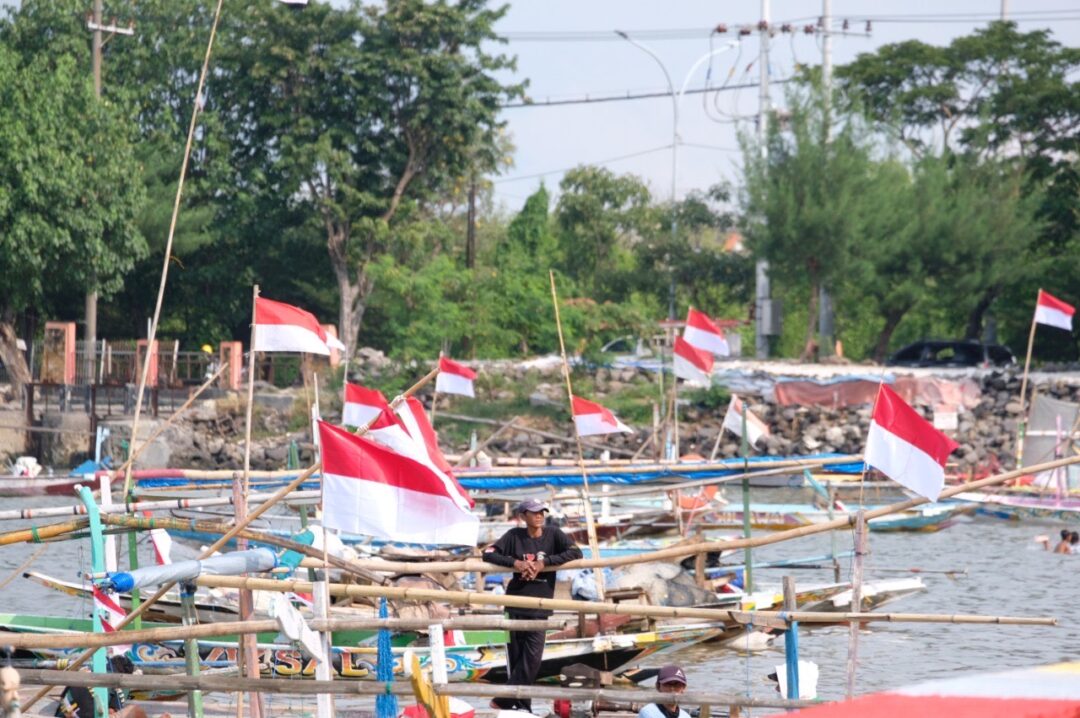 Warga Wilayah Pesisir Surabaya Diminta Waspada Banjir Rob