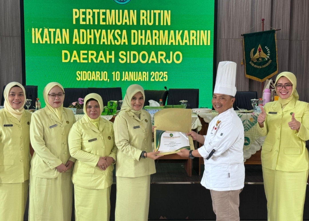 Dapat Resep ICA, Anggota IAD Kejari Sidoarjo Bertekad Jadi Koki Handal