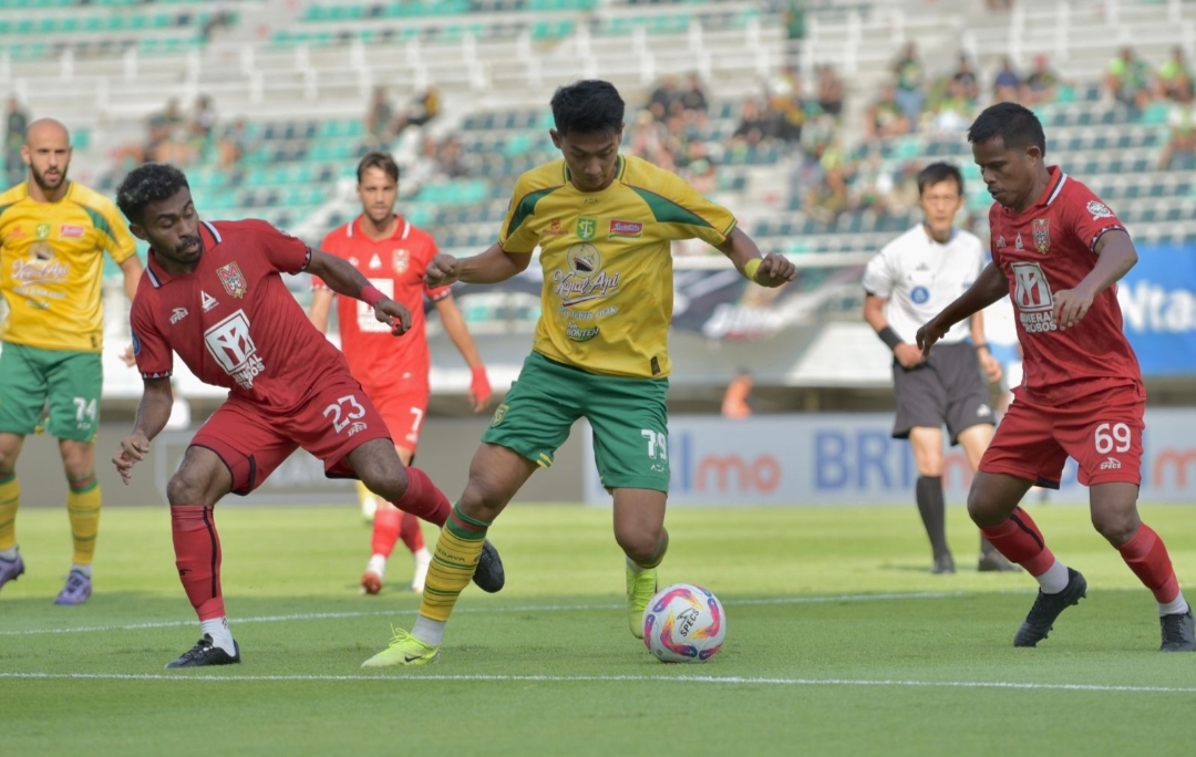 Hasil Liga 1 : Persebaya Kalah 0-2 Dari Maluku United