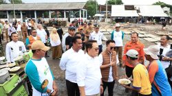 Pj. Gubernur Jatim Instruksikan Perbaikan Bangunan dan Salurkan Bantuan untuk Korban Puting Beliung di Pasuruan