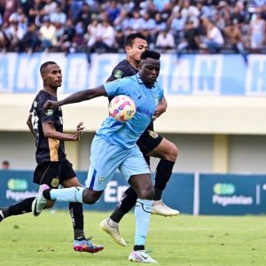 Putaran 8 Besar Liga 2 : Persela Lamongan dan Bhayangkara FC Berbagi Poin