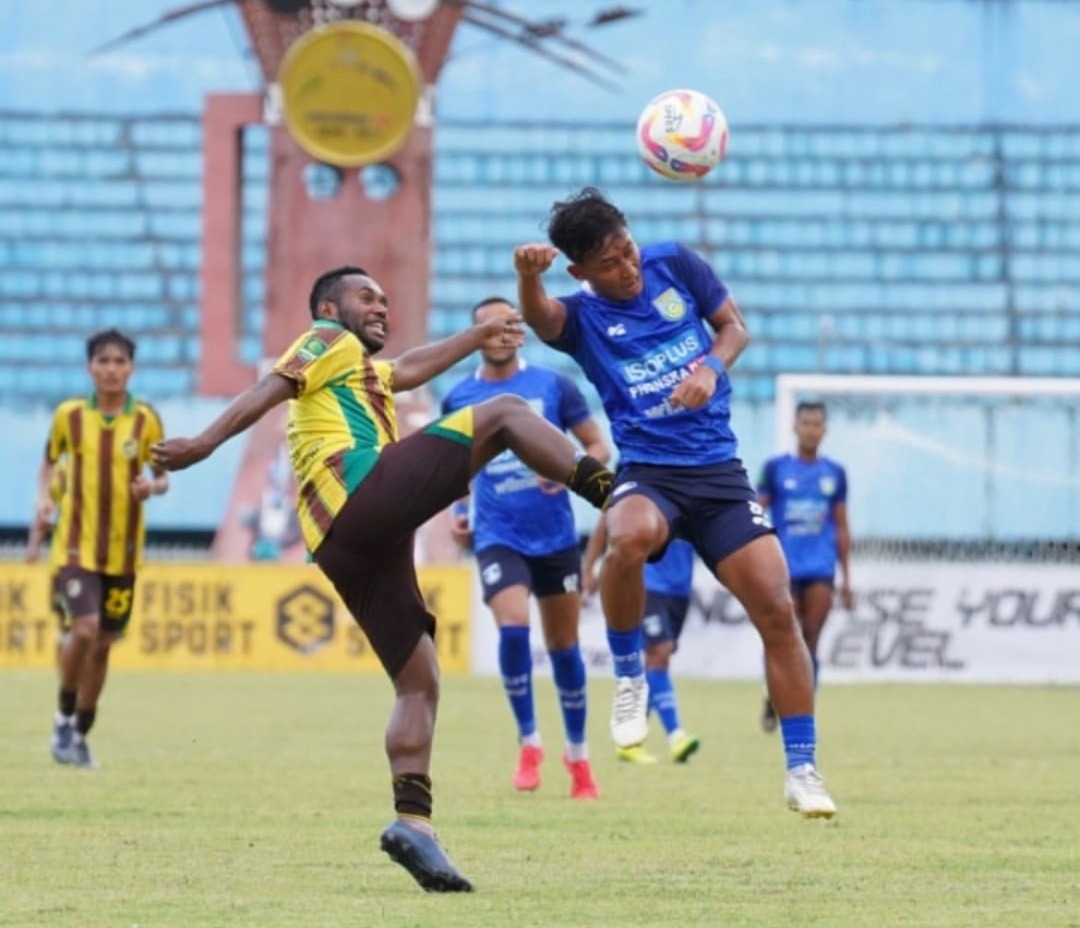 Play Off Liga 2 : Gresik United Curi Poin di Kandang Persewar