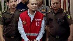 Kasus Sujut dan Menggonggong: Ivan Sugiamto Hadapi Sidang Perdana dengan Pasal Berlapis