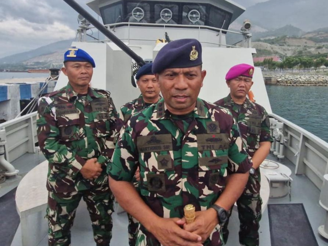 Tim SAR Lanal Palu Evakuasi Tiga Warga Donggala Diduga Menghirup Zat Beracun