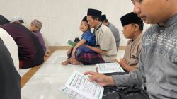 Jamaah Mushollah Bi’rul Ullum Gelar Ibadah Malam Nisfu Syaban dengan Khusyuk